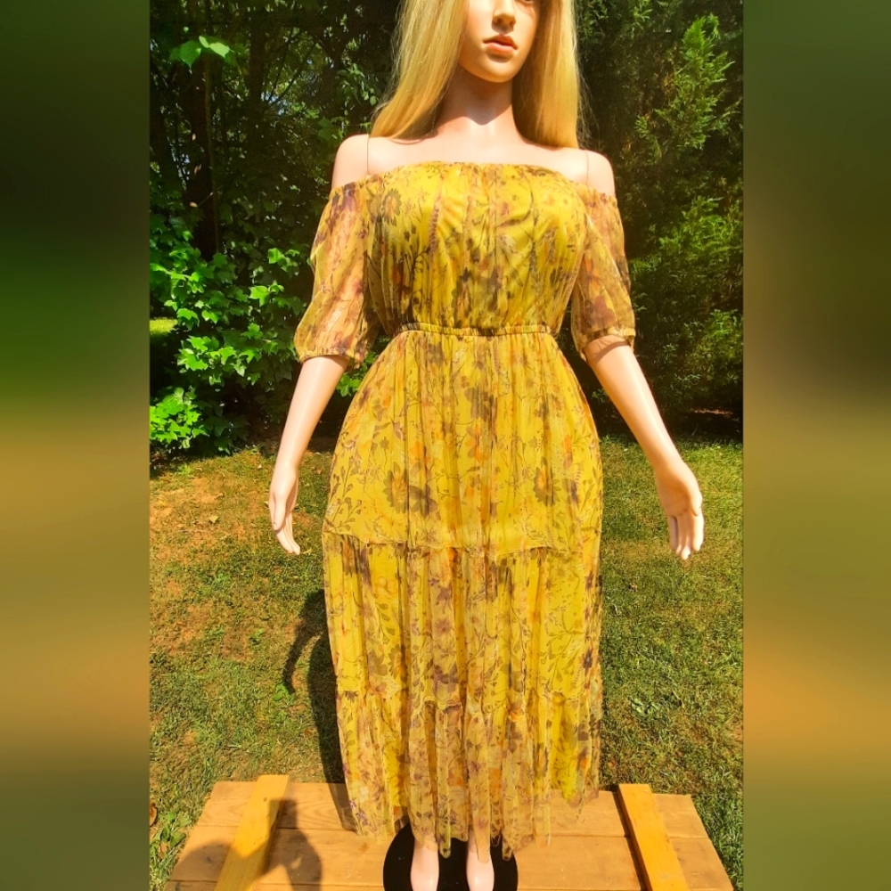 Nwt Candalite Sleeve Chiffon Dress